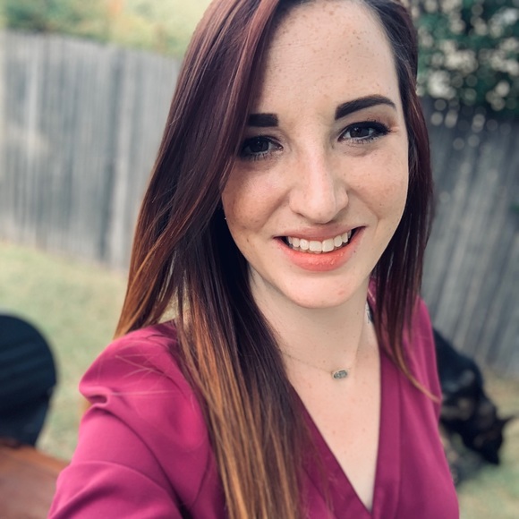 Meet your Posher, Rebecca - Picture 1 of 1